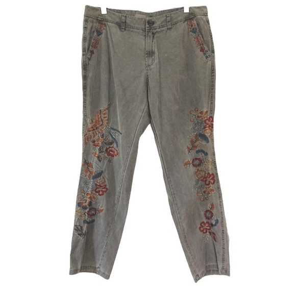 Johnny Was Pants - Johnny Was Embroidered Cropped Straight legged Gray Pants Sz Medium